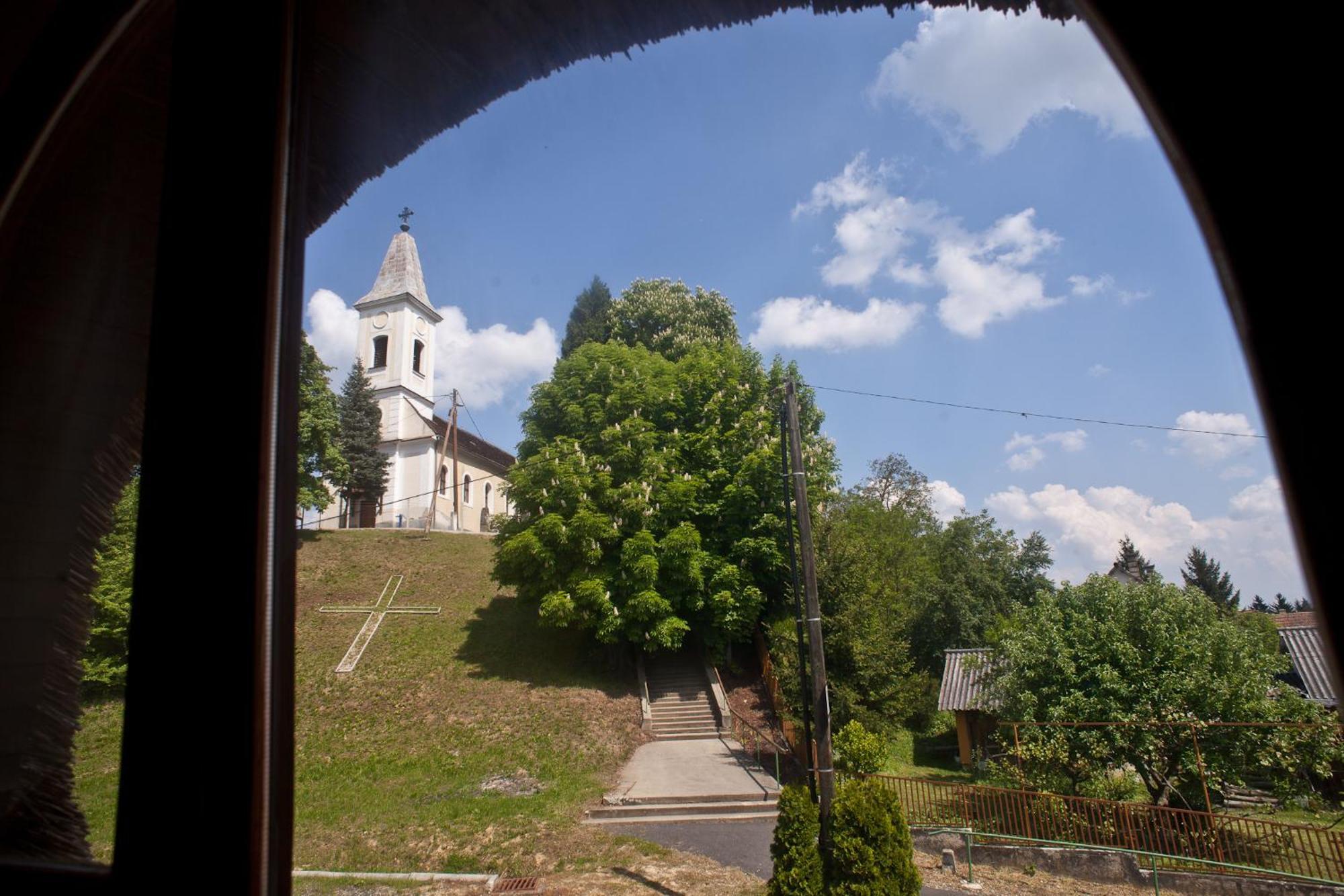 St.Michael Panzio Lovaspark Vasszentmihaly Ruang foto